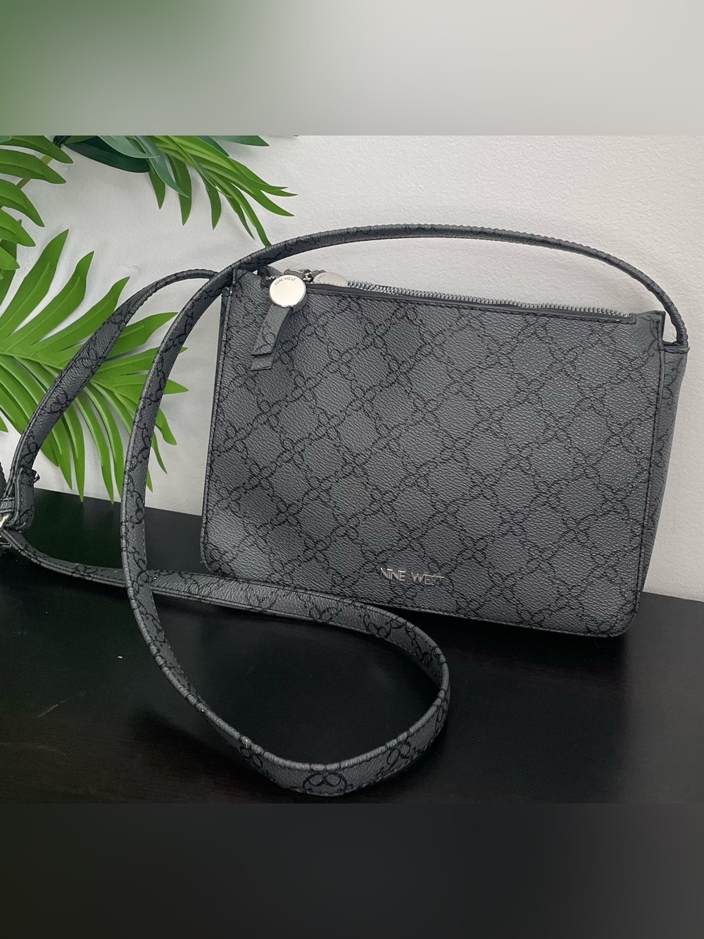Nine West Black Patterned Crossbody Wallet